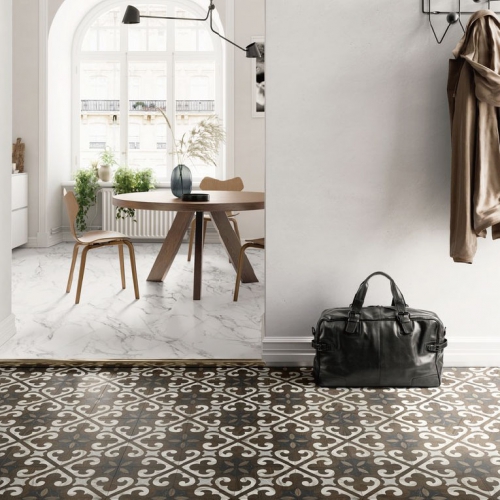 奈爾斯鏤雕木紋花磚